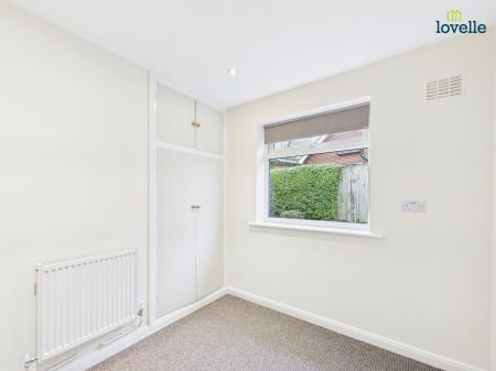 4 bedroom Detached bungalow to let in Castle Hill, Caistor, LN7