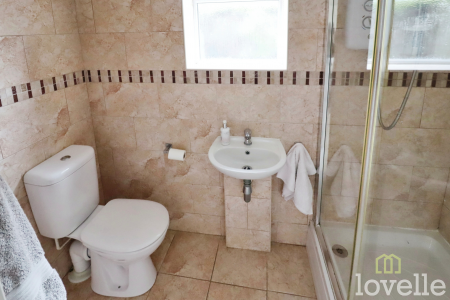 4 bedroom Detached house for sale in Brant Road, Lincoln, LN5