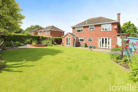 4 bedroom Detached house for sale in Brant Road, Lincoln, LN5