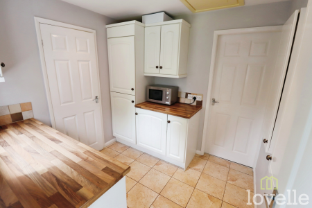 4 bedroom Detached house for sale in Brant Road, Lincoln, LN5