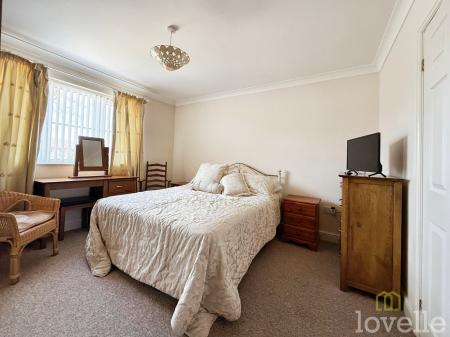 3 bedroom Detached bungalow for sale in Davys Lane, Bracebridge Heath, LN4