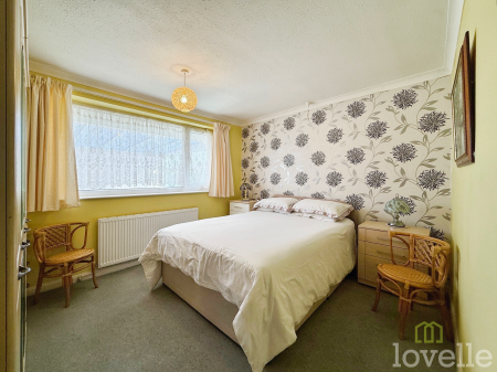 2 bedroom Bungalow for sale in Eastbrook Road, Lincoln, LN6