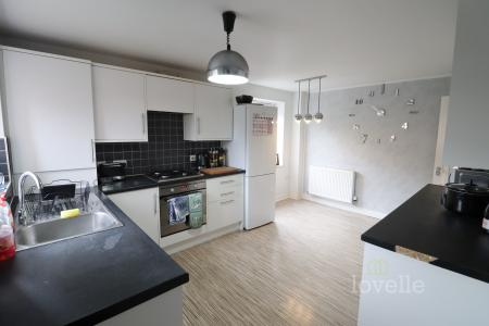 3 bedroom Detached house for sale in Epsom Road, Lincoln, LN6