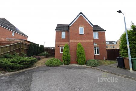 3 bedroom Detached house for sale in Epsom Road, Lincoln, LN6