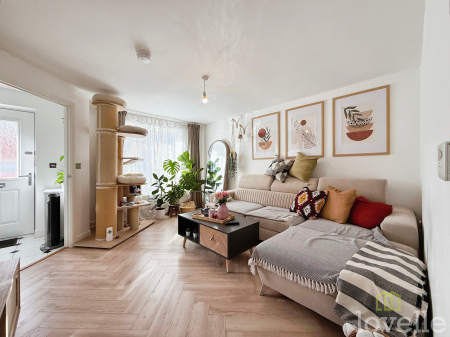 3 bedroom Semi-detached house for sale in Fogg Close, Waddington, LN5