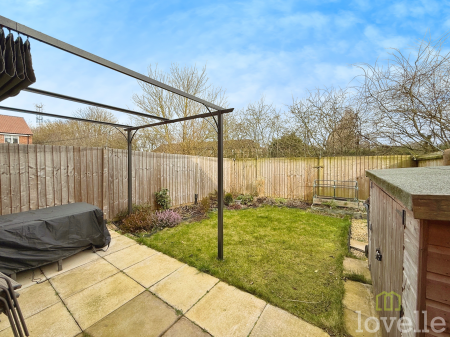 3 bedroom Semi-detached house for sale in Fogg Close, Waddington, LN5