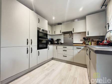 3 bedroom Semi-detached house for sale in Fogg Close, Waddington, LN5