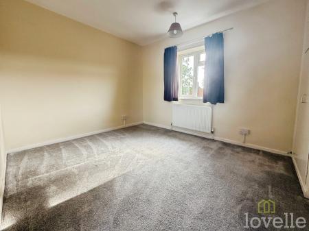 2 bedroom Semi-detached house for sale in Gibson Green, Witham St Hughs, LN6