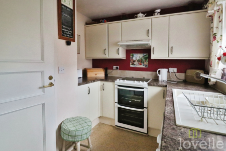 2 bedroom Bungalow for sale in Heritage Court, Navenby, LN5