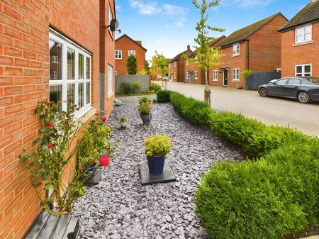 4 bedroom Detached house for sale in Ivy Bank, Witham St Hughs, LN6