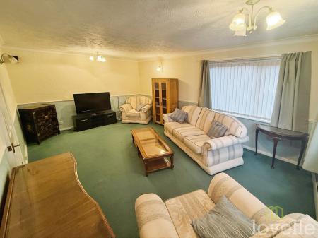 3 bedroom Detached bungalow for sale in Jaguar Drive, North Hykeham, LN6