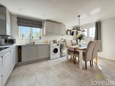 3 bedroom Detached house for sale in Julius Way, North Hykeham, LN6