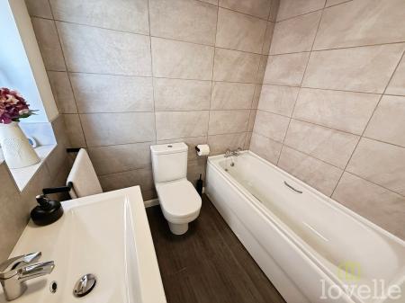 3 bedroom Detached house for sale in Julius Way, North Hykeham, LN6