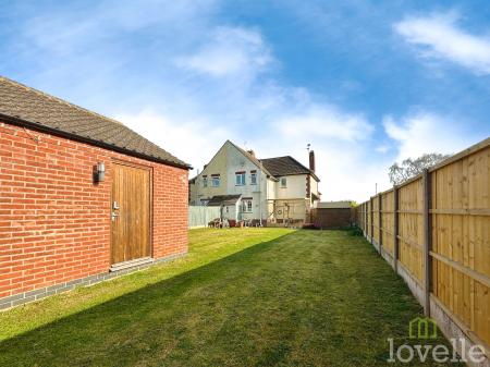 3 bedroom Semi-detached house for sale in Main Avenue, Bracebridge Heath, LN4