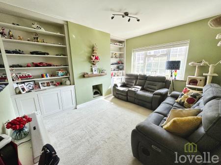 3 bedroom Semi-detached house for sale in Main Avenue, Bracebridge Heath, LN4