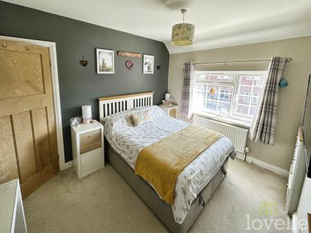 3 bedroom Semi-detached house for sale in Main Avenue, Bracebridge Heath, LN4