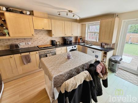 3 bedroom Town house for sale in Squirrel Chase, Witham St Hughs, LN6