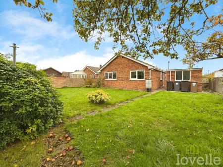 3 bedroom Bungalow for sale in Wetherby Crescent, North Hykeham, LN6
