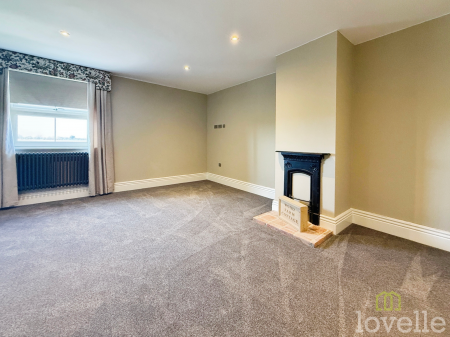 6 bedroom Detached house for sale in Wood Farm Cottages, Lincoln, LN1