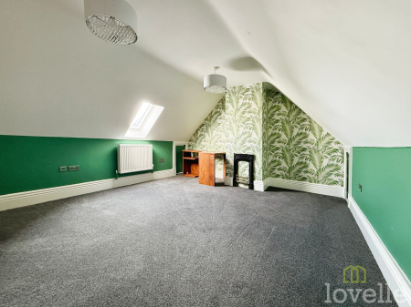 6 bedroom Detached house for sale in Wood Farm Cottages, Lincoln, LN1