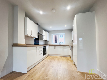 3 bedroom Semi-detached house to let in Blackburn Court, Coningsby, LN4