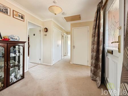 3 bedroom Bungalow for sale in Elizabeth Avenue, North Hykeham, LN6
