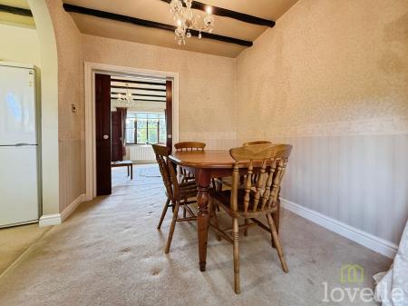 2 bedroom Terraced House for sale in Viking Close, Waddington, LN5