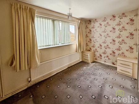 3 bedroom Detached bungalow for sale in Garrick Close, Lincoln, LN5