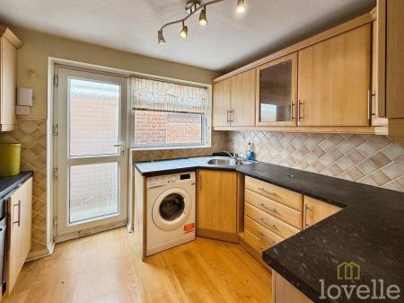 3 bedroom Detached bungalow for sale in Garrick Close, Lincoln, LN5