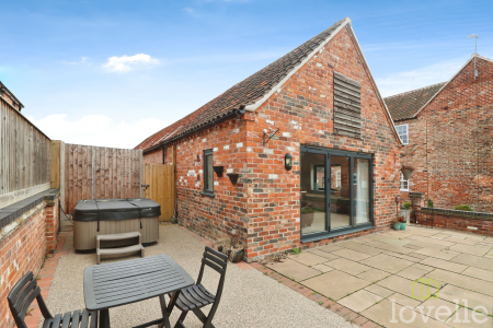 2 bedroom Bungalow for sale in South Farm, Lincoln, LN5