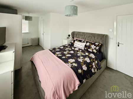 3 bedroom Detached house for sale in Mettam Road, Waddington, LN5