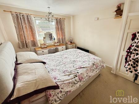 3 bedroom Terraced House for sale in Clare Close, Lincoln, LN5