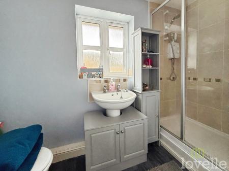 3 bedroom End of terrace house for sale in Maximus Road, North Hykeham, LN6