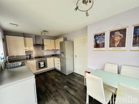 3 bedroom End of terrace house for sale in Maximus Road, North Hykeham, LN6