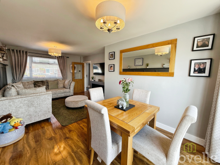 3 bedroom Semi-detached house for sale in Regent Avenue, Lincoln, LN6