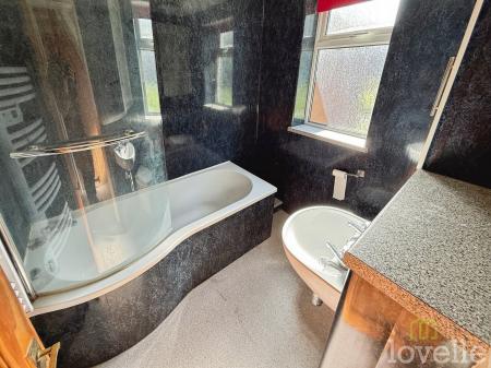 3 bedroom Semi-detached house for sale in Abbey Road, Bardney, LN3