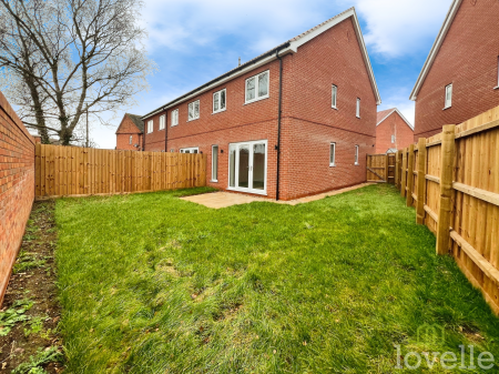 2 bedroom Terraced House to let in Blackburn Court, Coningsby, LN4