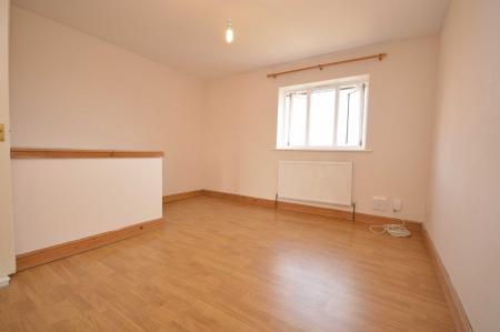 2 bedroom Terraced House to let in Kingsdown Road, Lincoln, LN6