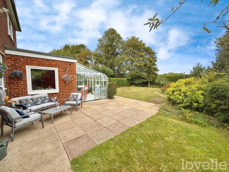 3 bedroom Detached house for sale in Malton Road, Lincoln, LN6