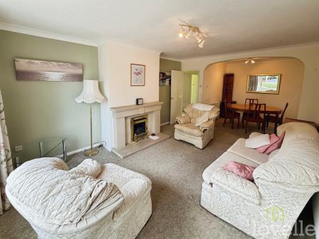 3 bedroom Detached bungalow for sale in Fen Lane, North Hykeham, LN6