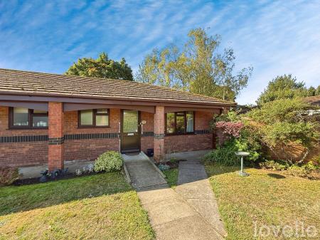 St Claires Court, Lincoln, LN6