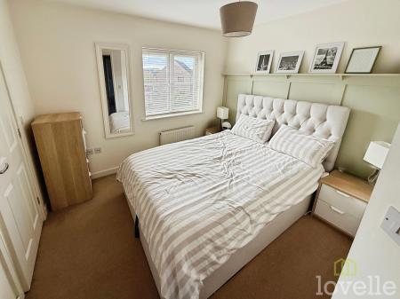 3 bedroom Semi-detached house for sale in Juniper Way, Witham St Hughs, LN6