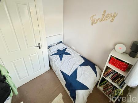 3 bedroom Semi-detached house for sale in Juniper Way, Witham St Hughs, LN6