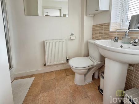 3 bedroom Semi-detached house for sale in Juniper Way, Witham St Hughs, LN6