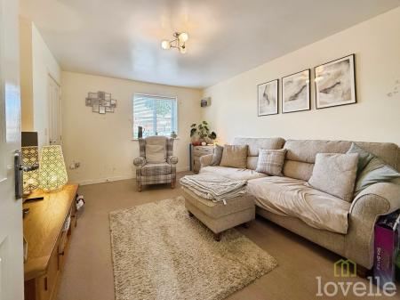 3 bedroom Semi-detached house for sale in Juniper Way, Witham St Hughs, LN6