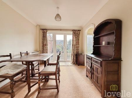 3 bedroom Semi-detached house for sale in Chestnut Road, North Hykeham, LN6