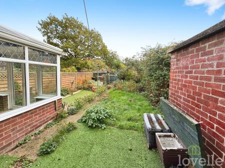 3 bedroom Terraced House for sale in Cotman Walk, Lincoln, LN6