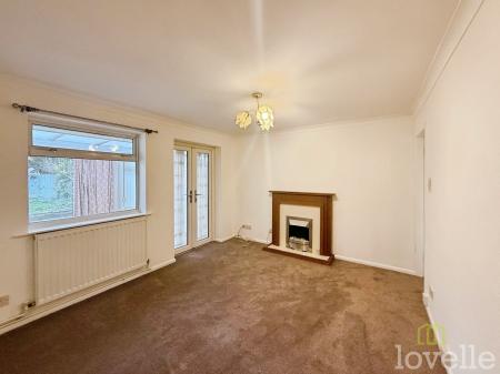 2 bedroom Bungalow to let in Sycamore Drive, Waddington, LN5