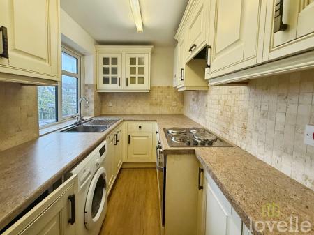 2 bedroom Bungalow to let in Sycamore Drive, Waddington, LN5