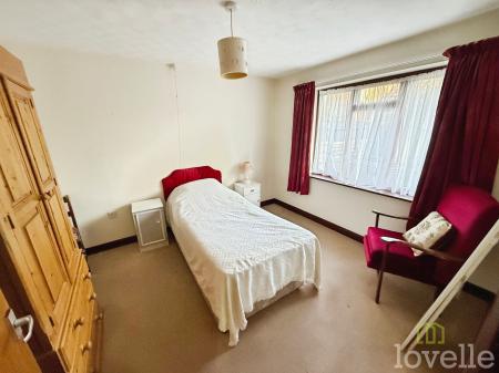 1 bedroom Bungalow for sale in St Claires Court, Lincoln, LN6